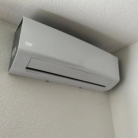 Aura Whole For Rent Ilijas